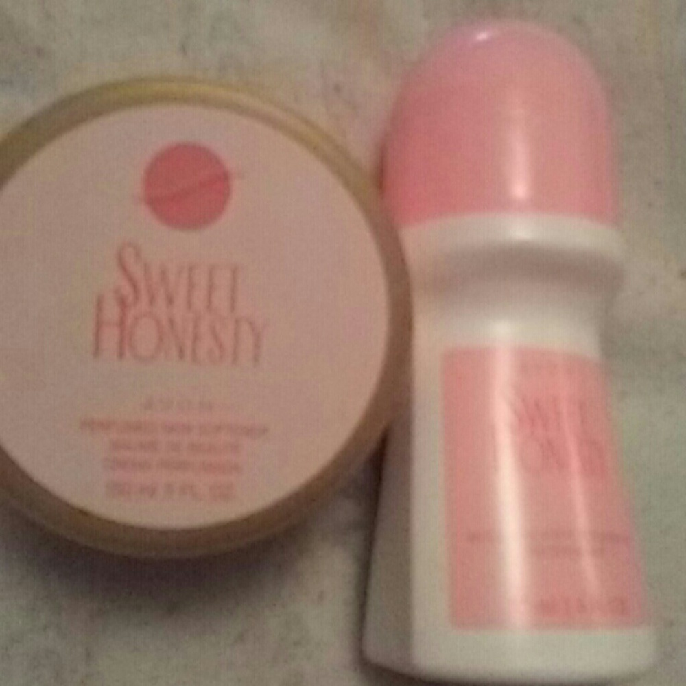 2 pc Avon Sweet Honesty set